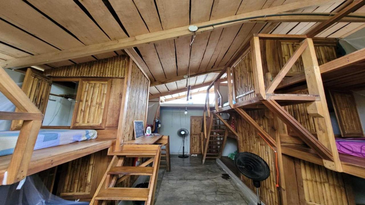 Albergue Roots Family Puerto Viejo de Talamanca Exterior foto